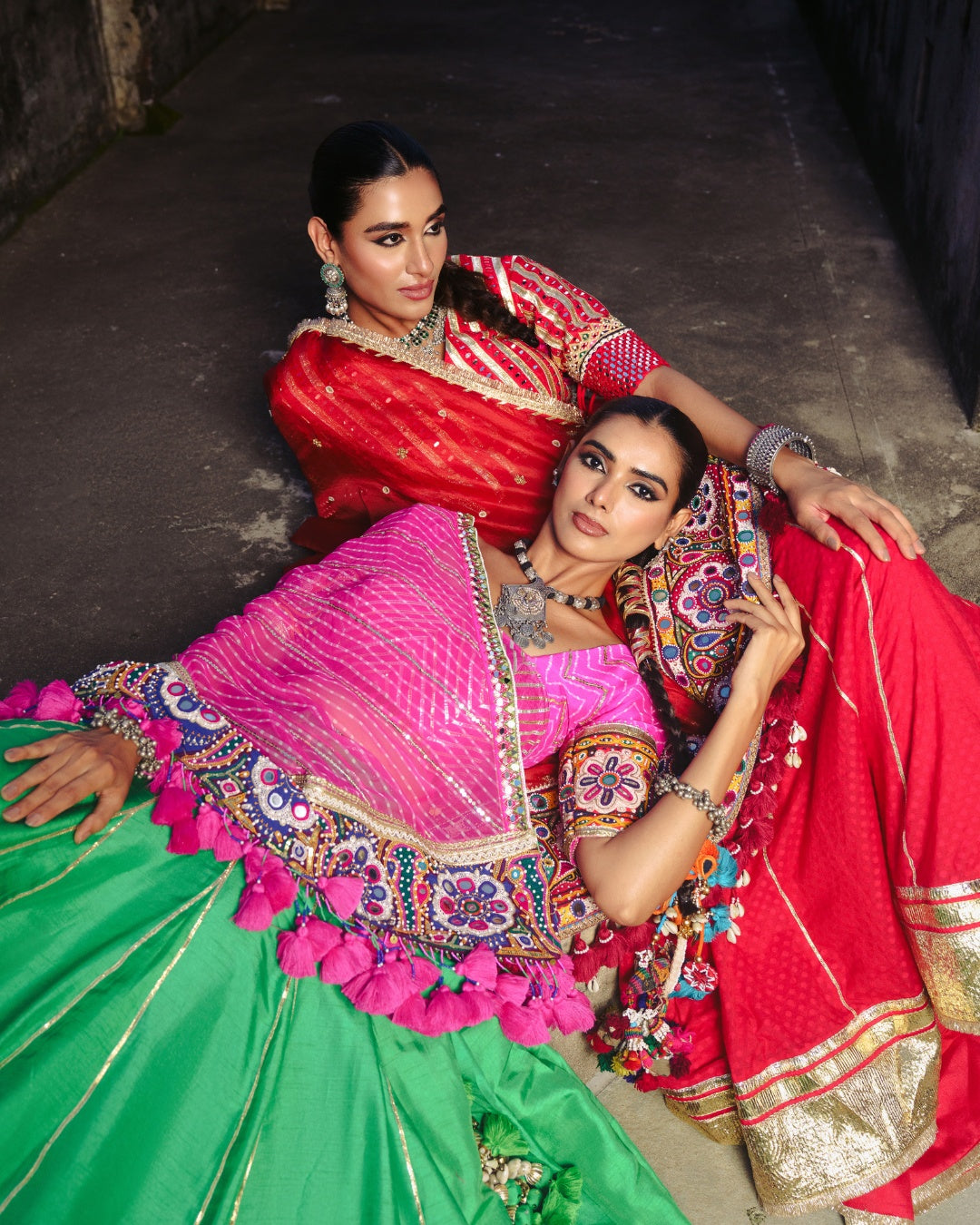 PINK LAHER KUTCHI LEHENGA SET