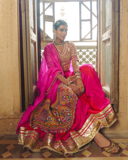 RED PINK DOUBLE KALI MOCHI WORK LEHENGA SET